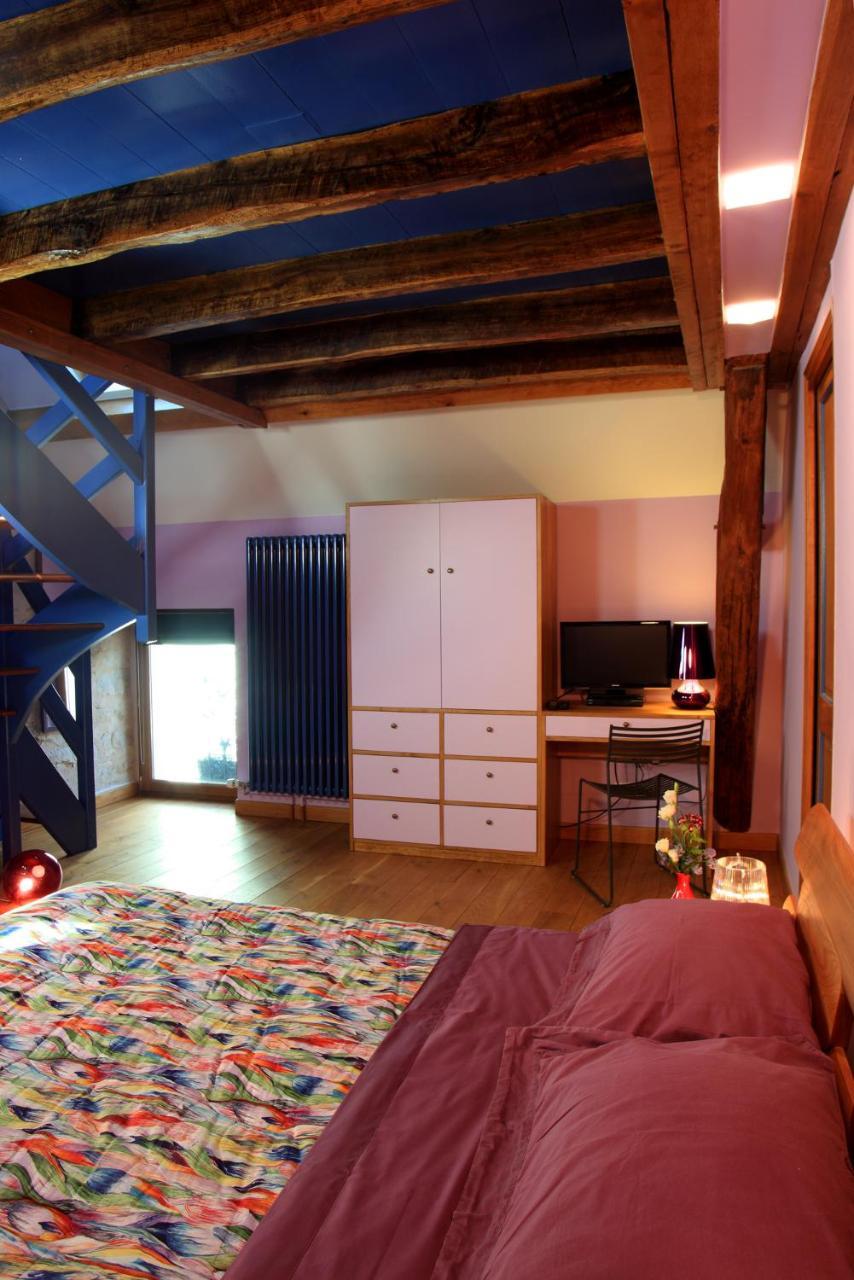Maison D'Hotes Les Rainettes Breuillet  Exterior photo
